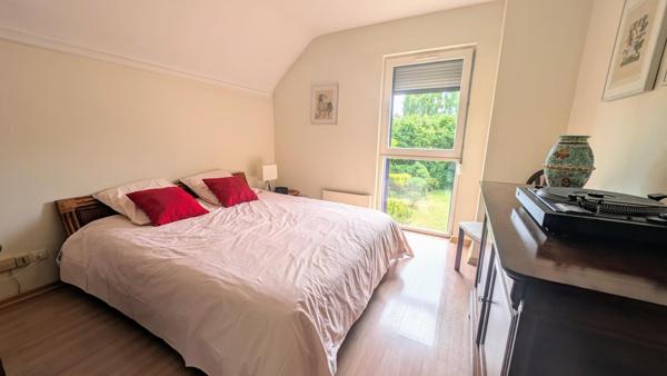 Maison à VILLENEUVE-D'ASCQ, 59650 - 5 pièces 120m²