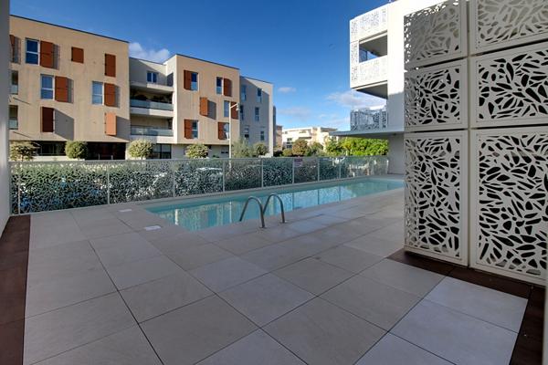 A LOUER EN EXCLUSIVITE - PORT FREJUS LOCATION APPARTEMENT STUDIO MEUBLE de 33m2 environ