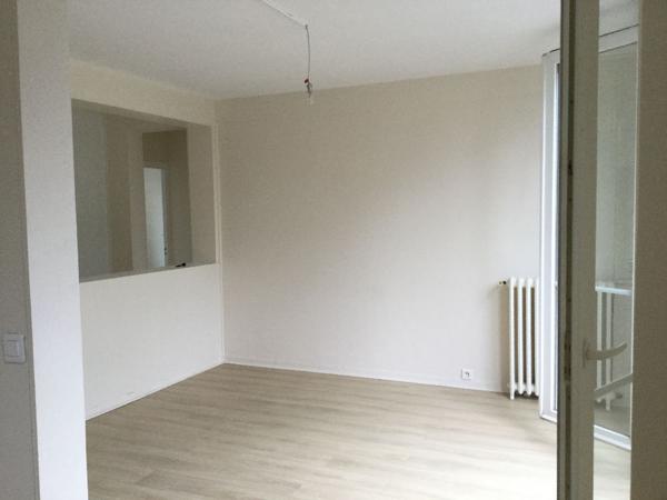 Appartement Crosne 4 pièce(s) poss 3 chambres 63 m2