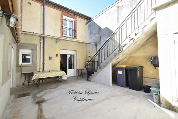 Maison à vendre MAISON ATYPIQUE DE 218 M² AU CŒUR D’UN VILLAGE CHAMPENOIS, 8 pièces MAREUIL SUR AY (51)