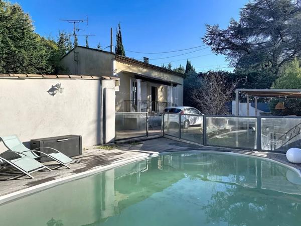 Maison individuelle avec piscine et dépendance – Mougins