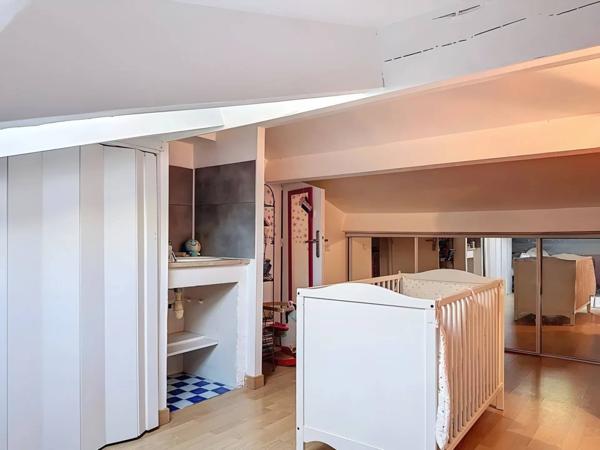 Maison individuelle avec piscine et dépendance – Mougins