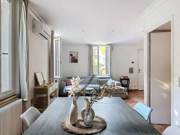 Maison individuelle avec piscine et dépendance – Mougins