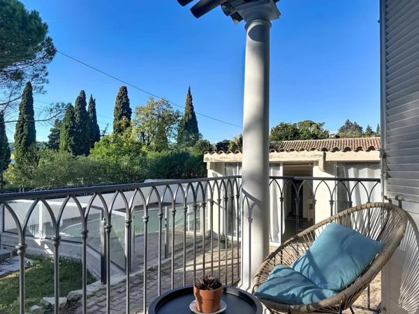 Maison individuelle avec piscine et dépendance – Mougins