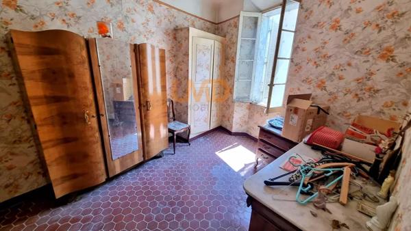 Salernes (83690) - Maison de village - Investissement locatif