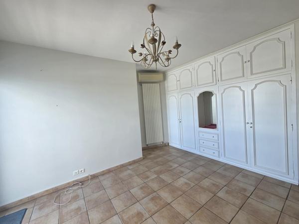 Appartement à louer 1 217 € CC Pau 2 p 69 m² DPE E