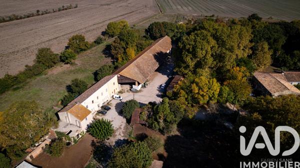 Maison à vendre 12 pièces 314 m² Castelnaudary
