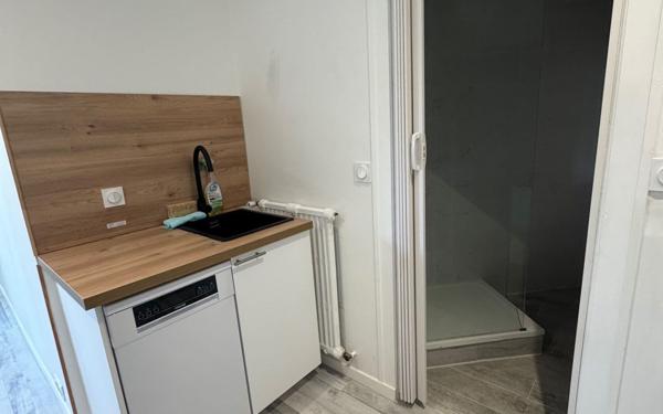 Appartement à louer    1 pièce • 27,14 m2 Annemasse
