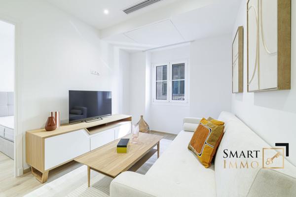 2P - VIEUX NICE - RÉNOVÉ ET MEUBLÉ