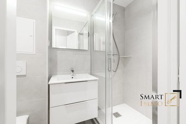 2P - VIEUX NICE - RÉNOVÉ ET MEUBLÉ