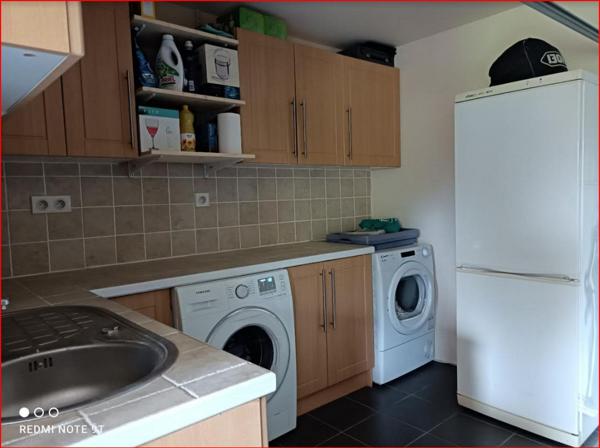 29530 Plonévez du Faou longère  5 chambres  garage état irréprochable Gîte possible