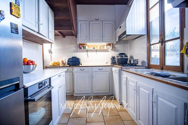 Rare à Bram - Maison de village avec terrain arboré et dépendances