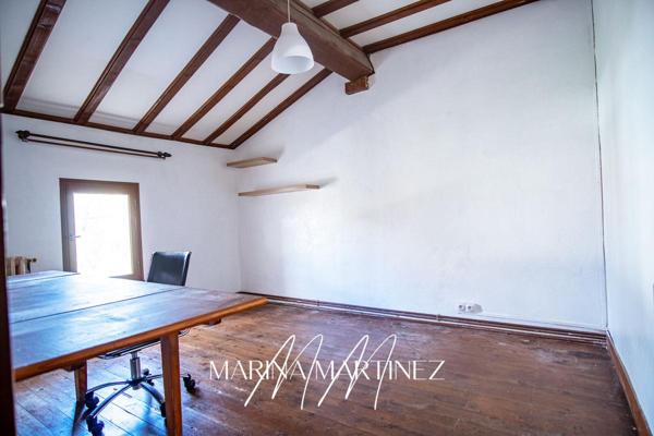 Rare à Bram - Maison de village avec terrain arboré et dépendances