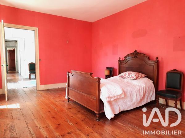 Maison à vendre 16 pièces 427 m² Angeac-Champagne