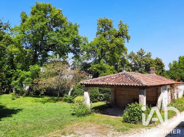 Maison à vendre 16 pièces 427 m² Angeac-Champagne