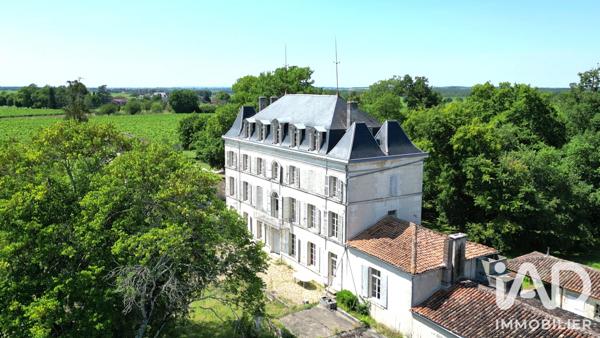 Maison à vendre 16 pièces 427 m² Angeac-Champagne