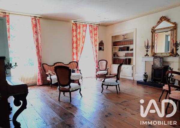 Maison à vendre 16 pièces 427 m² Angeac-Champagne