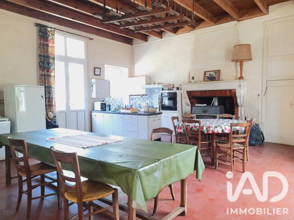 Maison à vendre 16 pièces 427 m² Angeac-Champagne