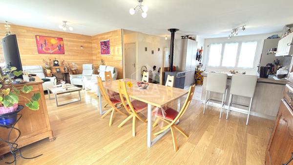 Maison Laval  Bourny 6 pièce(s) 122 m2