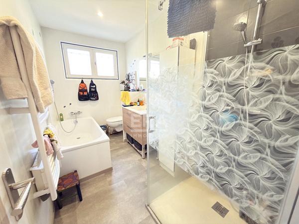 Maison Laval  Bourny 6 pièce(s) 122 m2