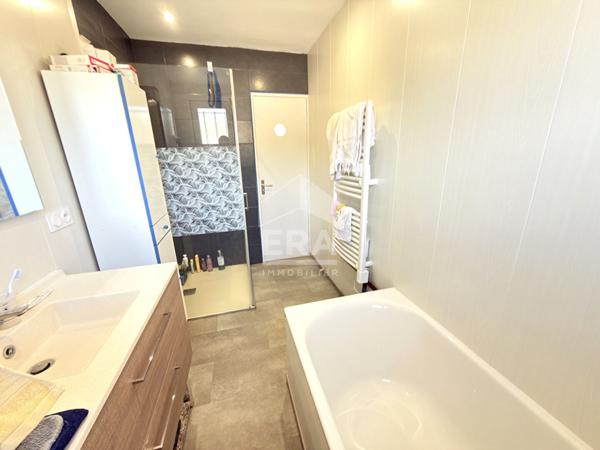 Maison Laval  Bourny 6 pièce(s) 122 m2