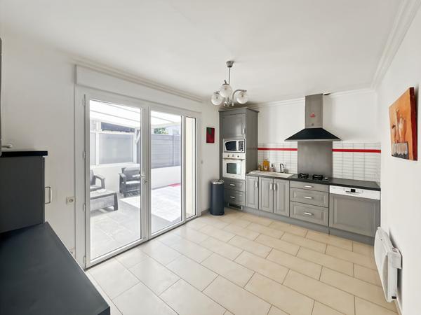 Maison atypique à vendre en coeur de ville à Challans