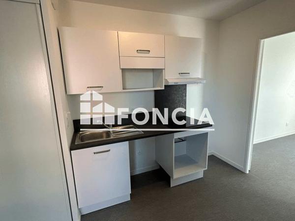 Location Appartement 2 pièces 41.99 m² - RUE PIERRE MENDES FRANCE Colombelles 14460