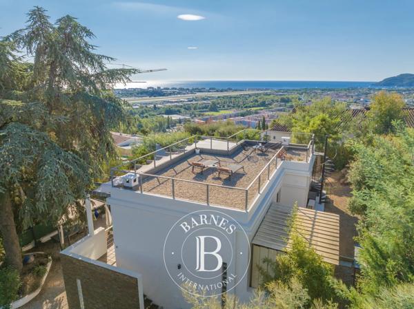 Mandelieu-la-Napoule, Villa 3 Chambres -  110 m² à vendre