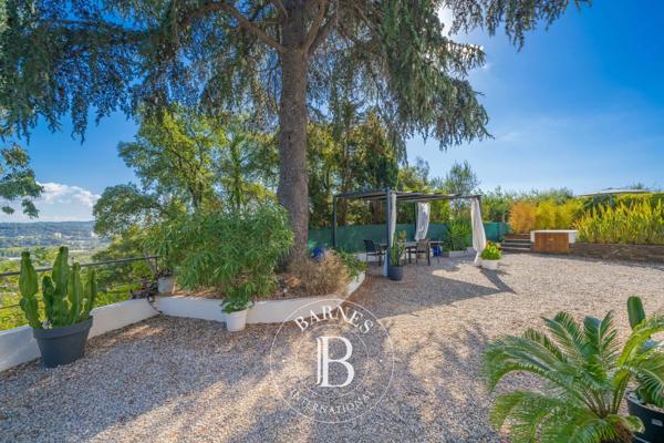 Mandelieu-la-Napoule, Villa 3 Chambres -  110 m² à vendre