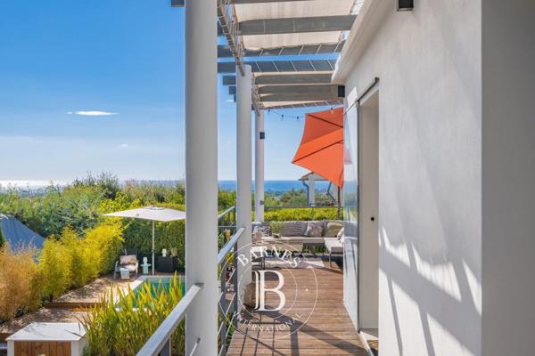 Mandelieu-la-Napoule, Villa 3 Chambres -  110 m² à vendre