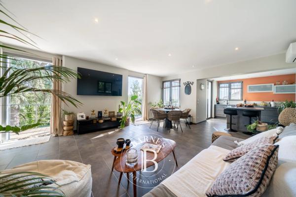 Mandelieu-la-Napoule, Villa 3 Chambres -  110 m² à vendre