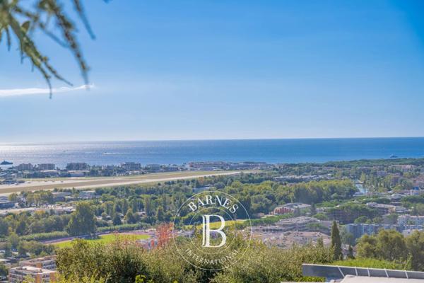 Mandelieu-la-Napoule, Villa 3 Chambres -  110 m² à vendre