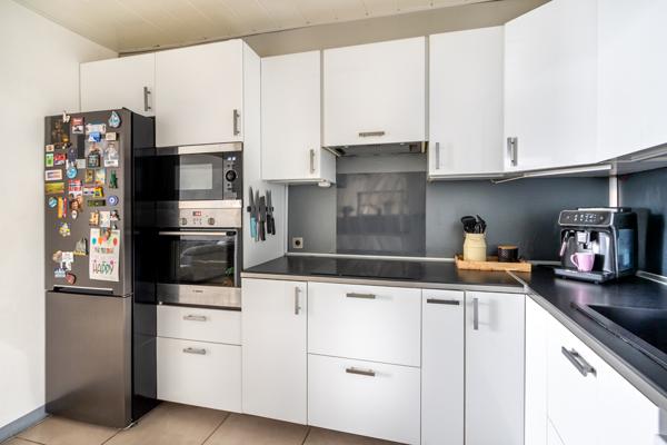 Maison de ville 3 chambres avec garage - La Valette Du Var