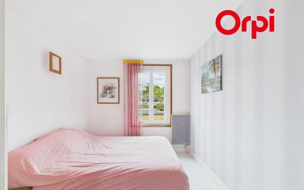 Maison à vendre    6 pièces •  Bernay