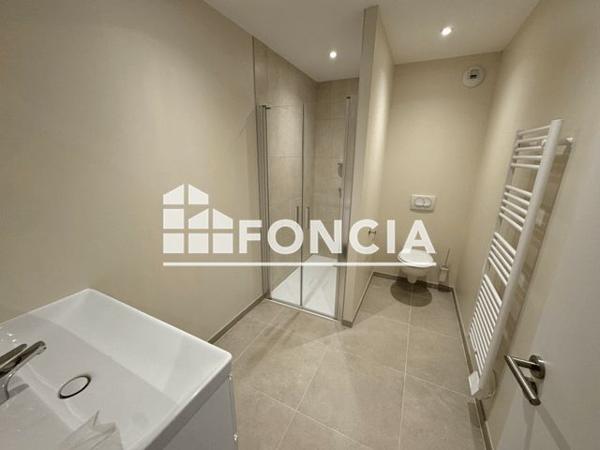 Location Appartement 5 pièces 98.65 m² - 15 CHEMIN DE LA BROCHETIERE Dardilly 69570