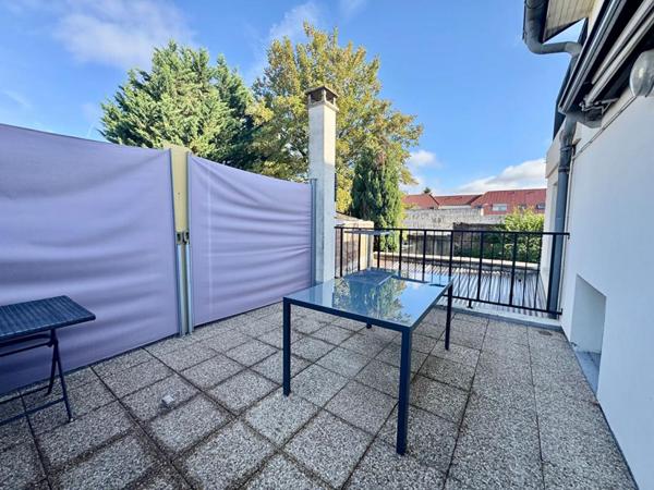 Appartement Amiens 7 pièce(s) 194 m2  avec local commercial en RDC.  à Amiens