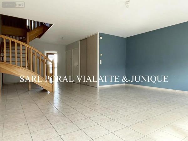 Location - Appartement Ambérieu-en-Bugey 01500 4 pièces 125 m 2