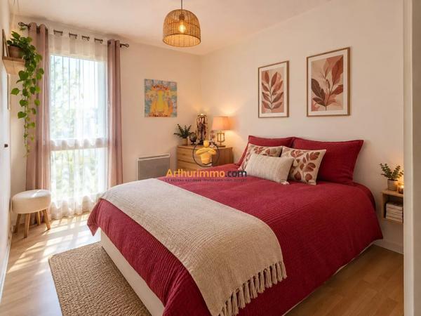 Vente                                                      Appartement
                        
                     3 pièces                      68 m2                     à Tarbes