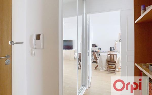 Appartement à vendre    2 pièces • 47,47 m2 Issy-les-Moulineaux