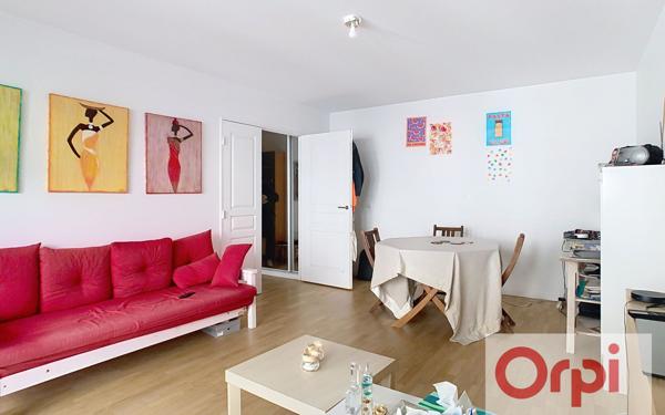 Appartement à vendre    2 pièces • 47,47 m2 Issy-les-Moulineaux