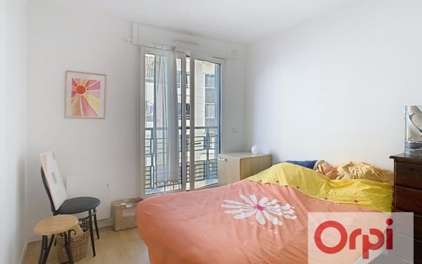 Appartement à vendre    2 pièces • 47,47 m2 Issy-les-Moulineaux