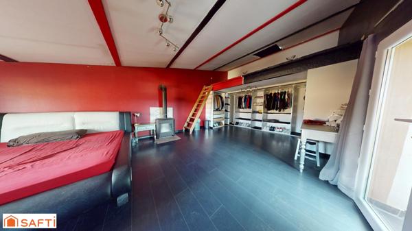 Maison de ville composé de deux logements + garage