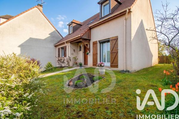 Maison à vendre 5 pièces 118 m² Épône