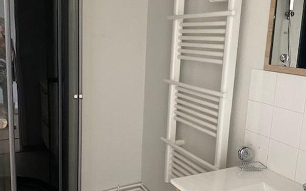 Appartement à vendre    1 pièce • 25,85 m2 Rochefort