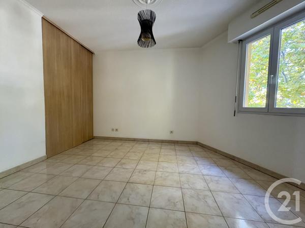 Appartement T4 à vendre  4 pièces - 89,73 m2 SIX FOURS LES PLAGES - 83
