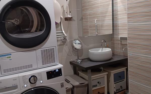 Immeuble à vendre    7 pièces • 241 m2 Prades