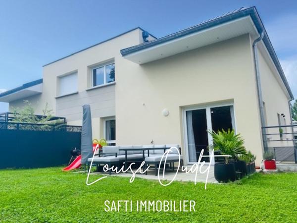 Découvrez ce duplex récent à Serre-les-Sapins