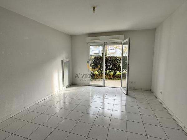 Appartement 2 pièces avec piscine en rez-de-chaussée