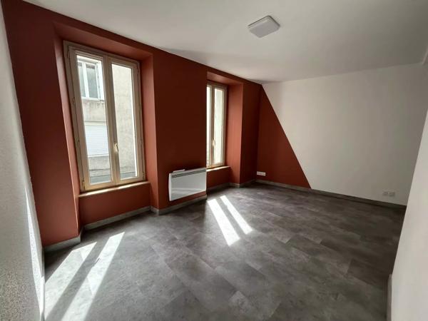 Immeuble avec deux appartements