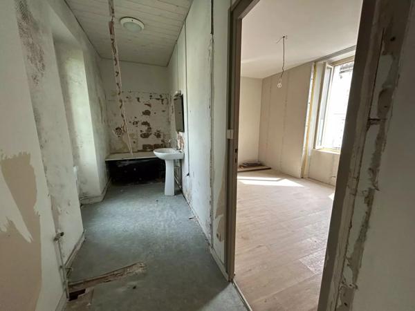 Immeuble avec deux appartements
